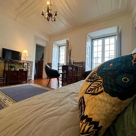 Appartement Portuguese Style With Balcony Tram28 Stop Lisboa
