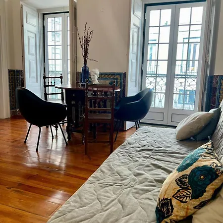 Appartement Portuguese Style With Balcony Tram28 Stop *